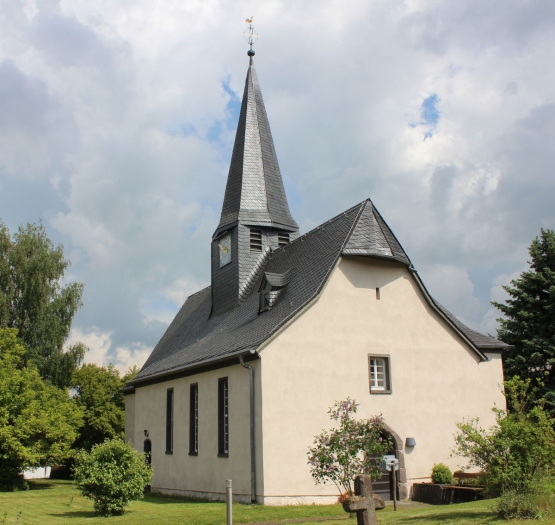 Bild: Kirche in Flensungen